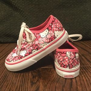 EUC Hello Kitty VANS 👟😻