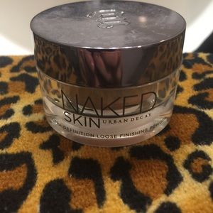 Urban decay naked skin loose finishing powder