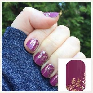 JAmberry nail wraps swept away