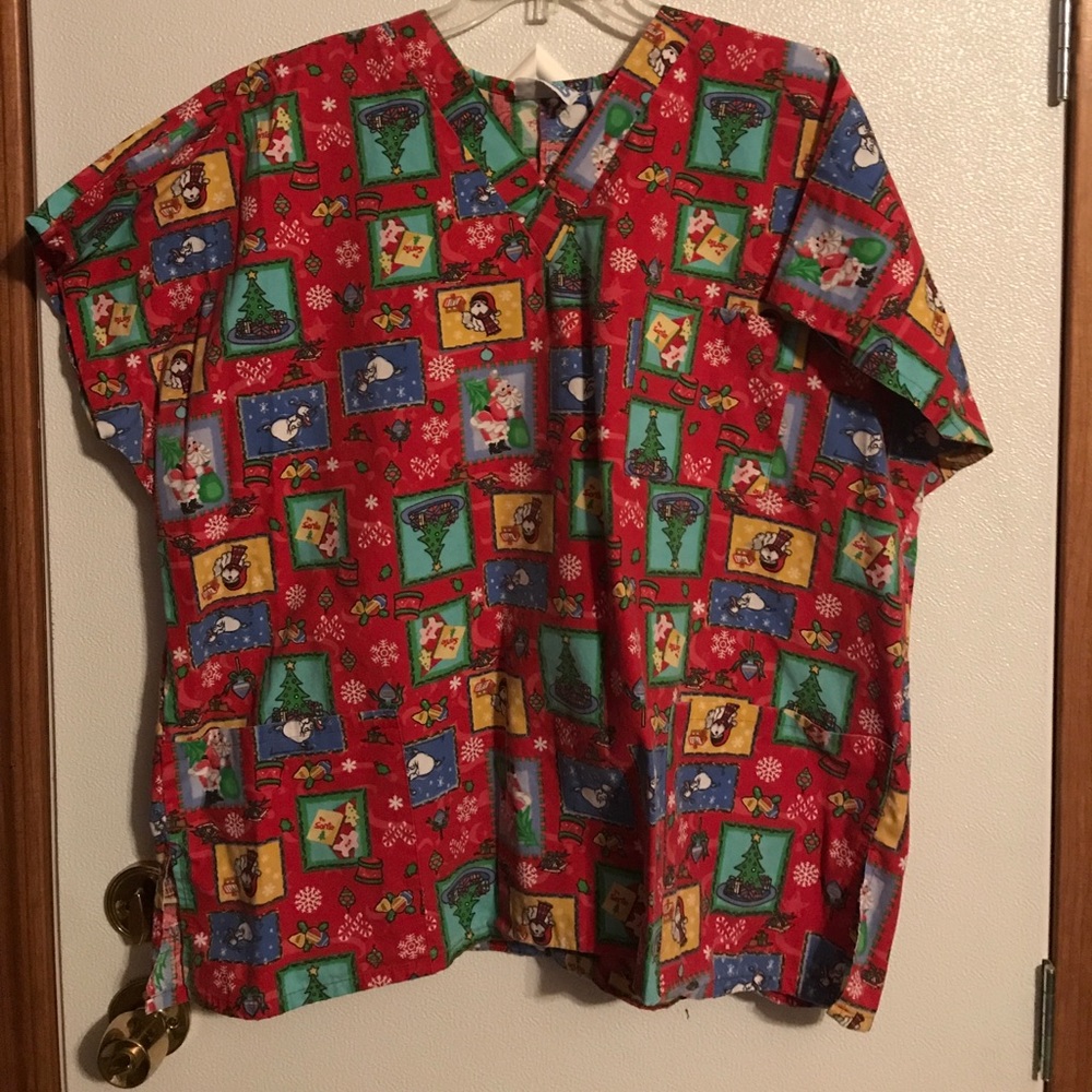 Scrub top - Picture 1 of 1