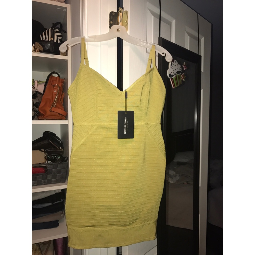 Green/yellow bandage dress