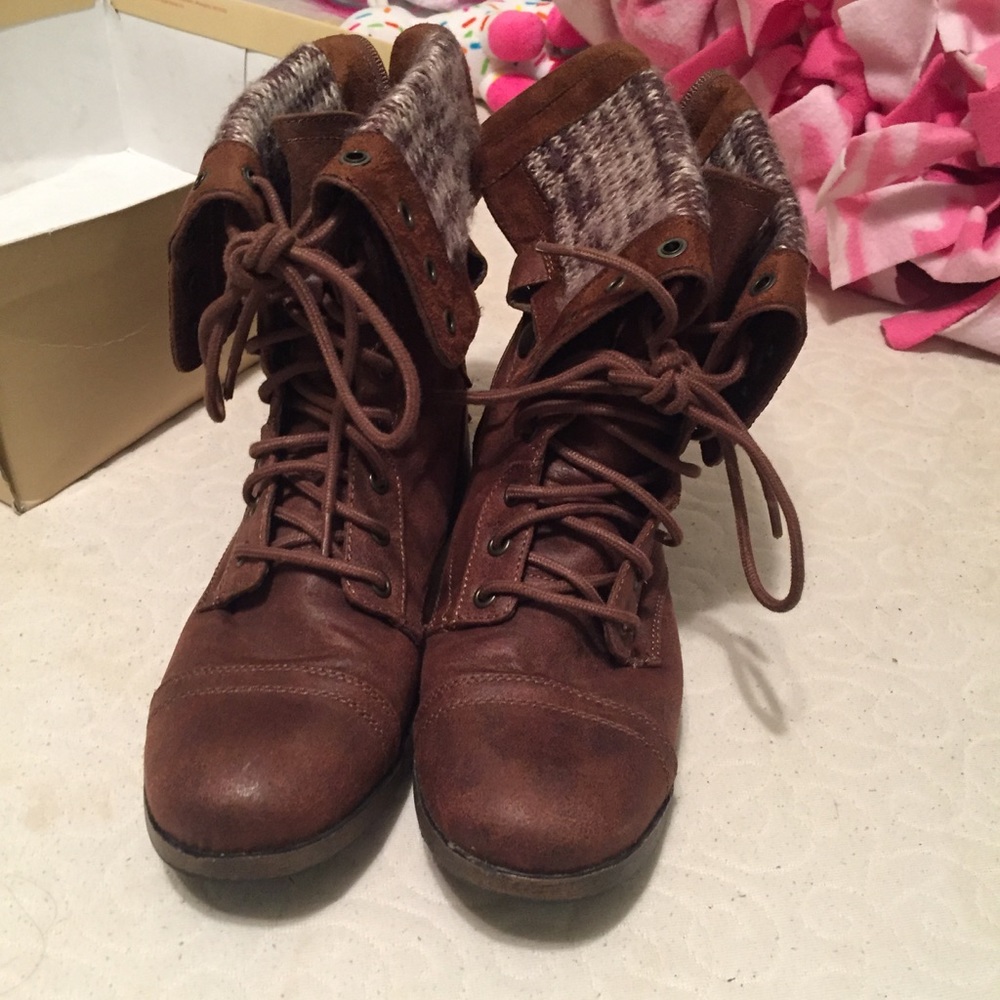 Brown boots