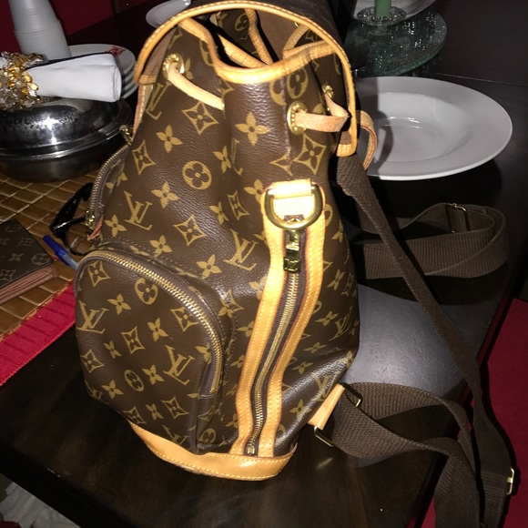 Authentic Louis Vuitton Bosphore Backpack - Picture 2 of 5