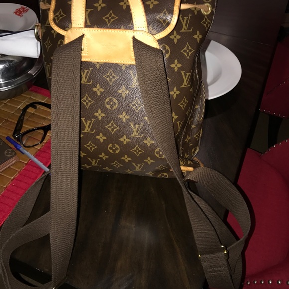 Authentic Louis Vuitton Bosphore Backpack - Picture 3 of 5