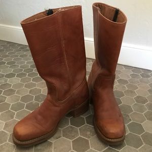 Frye Campus Boots - saddle color