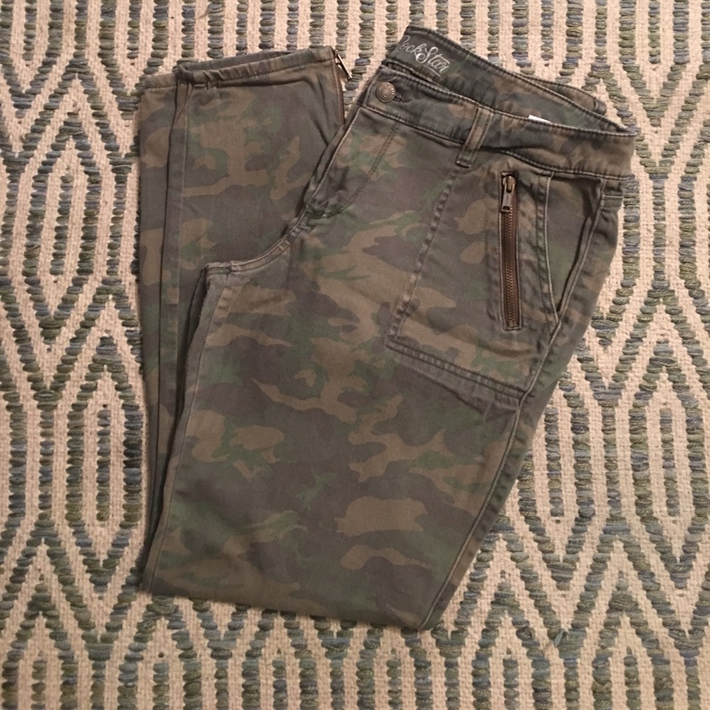 Fatigue Zippered jeans
