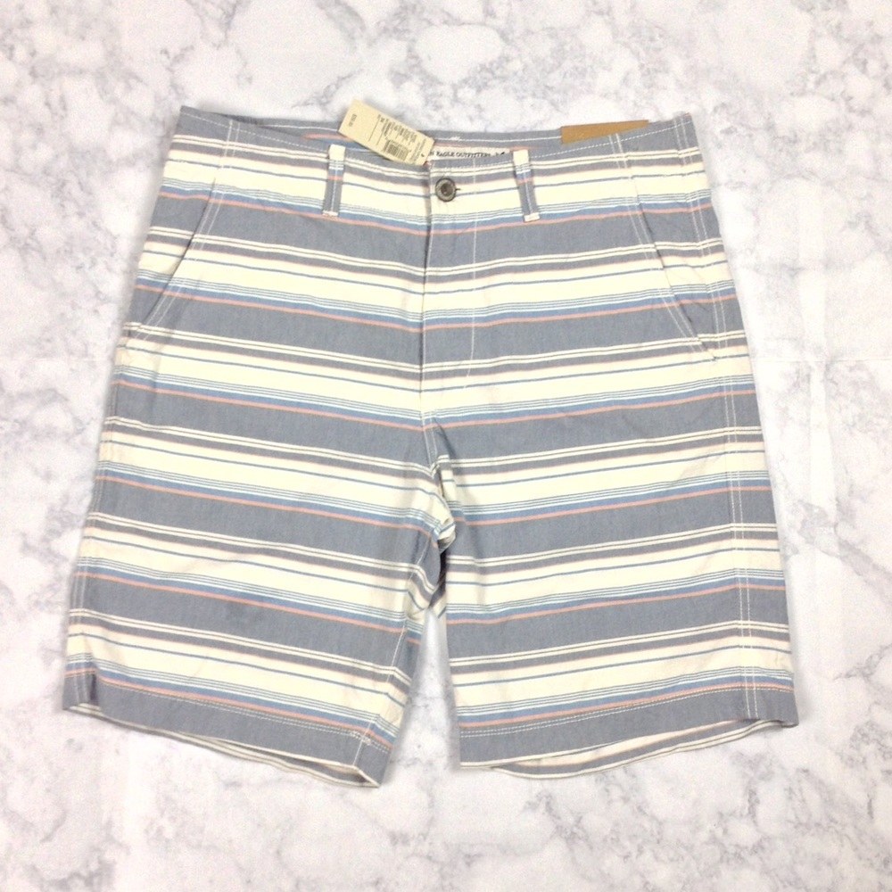 **SOLD**American Eagle Classic Men's Shorts