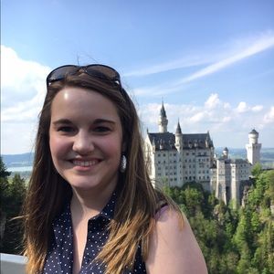 Meet your Posher, Sara