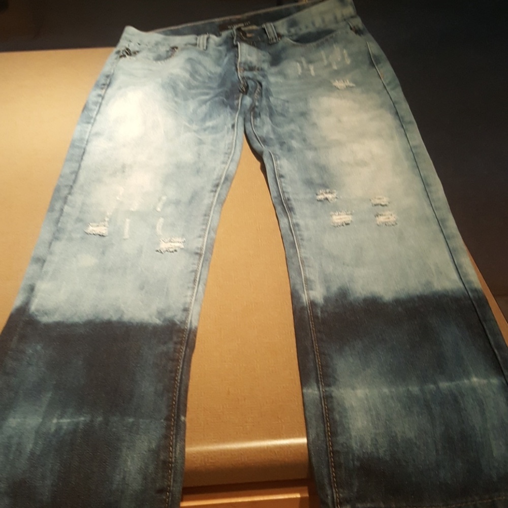 Jeans - Picture 3 of 3