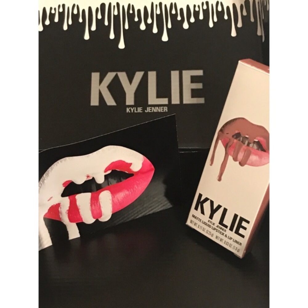 Kylie Cosmetics BUNDLE