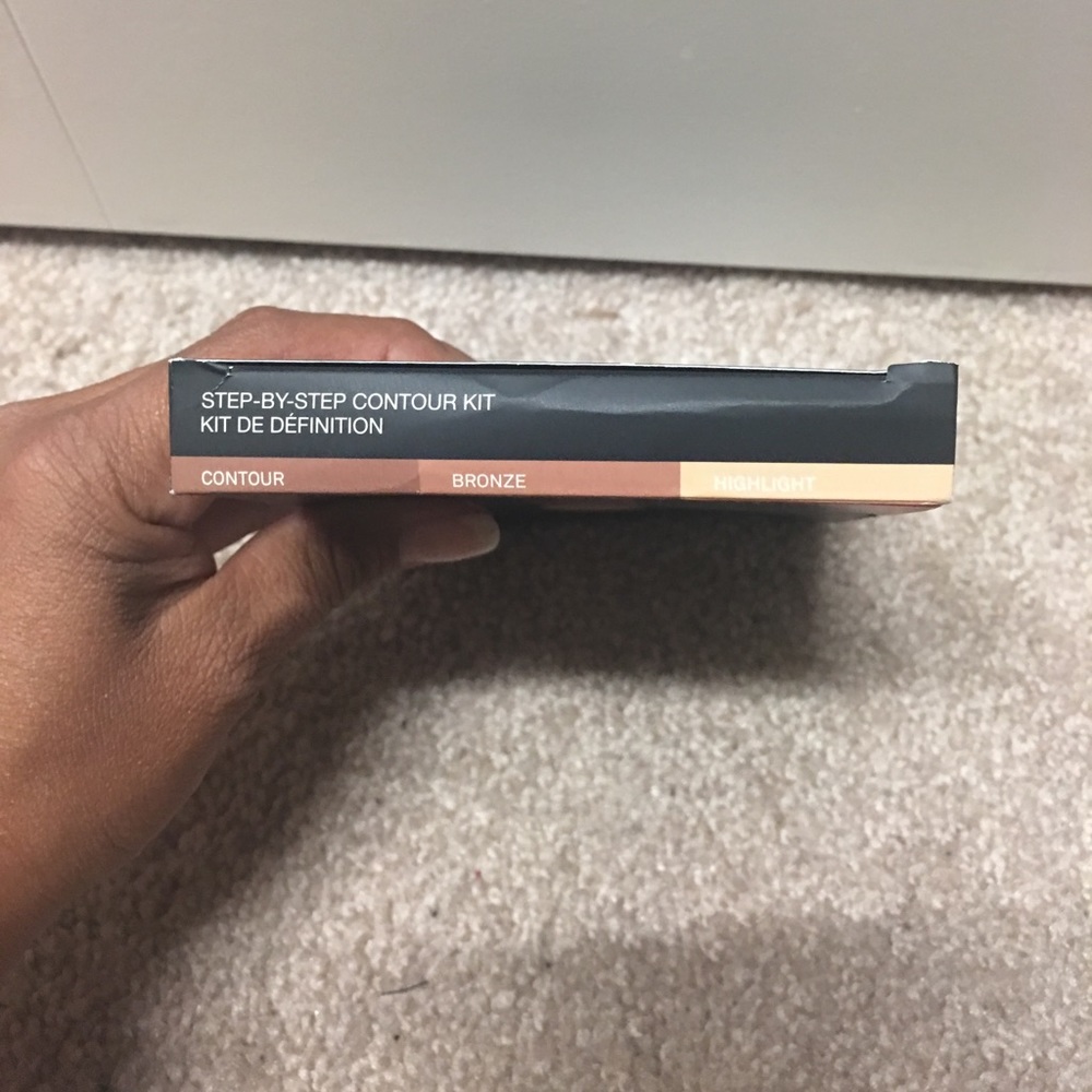 Smashbox Step By Step Contour Kit - Picture 3 of 6