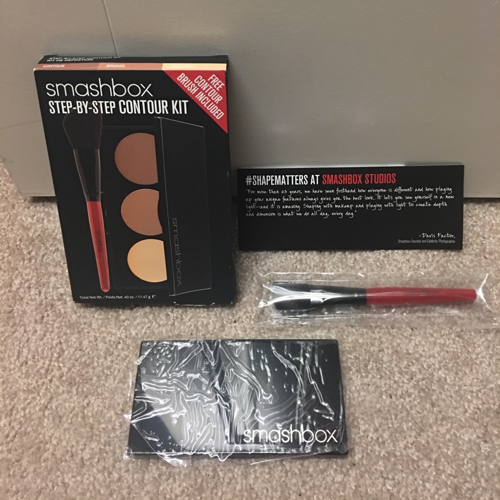 Smashbox Step By Step Contour Kit - Picture 4 of 6