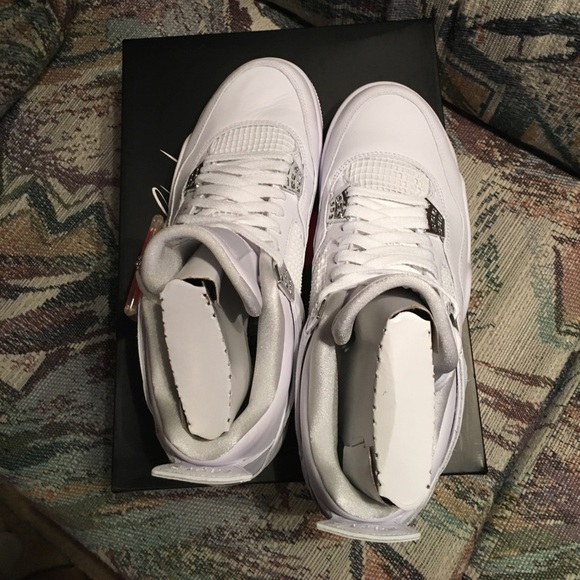 Air jordan 4 retro main image 4