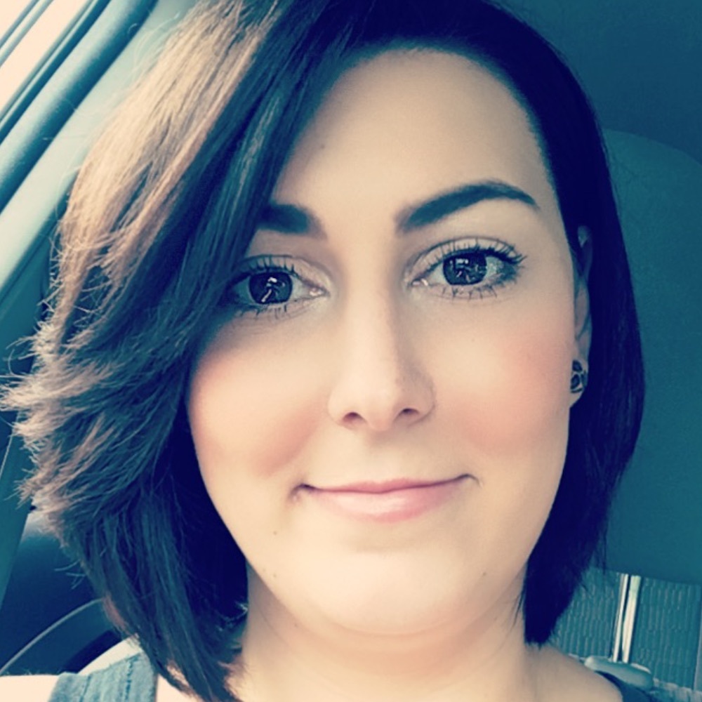 Meet your Posher, Angelina