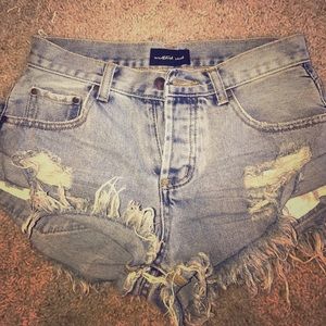 Mustard seed High waisted button fly cut offs