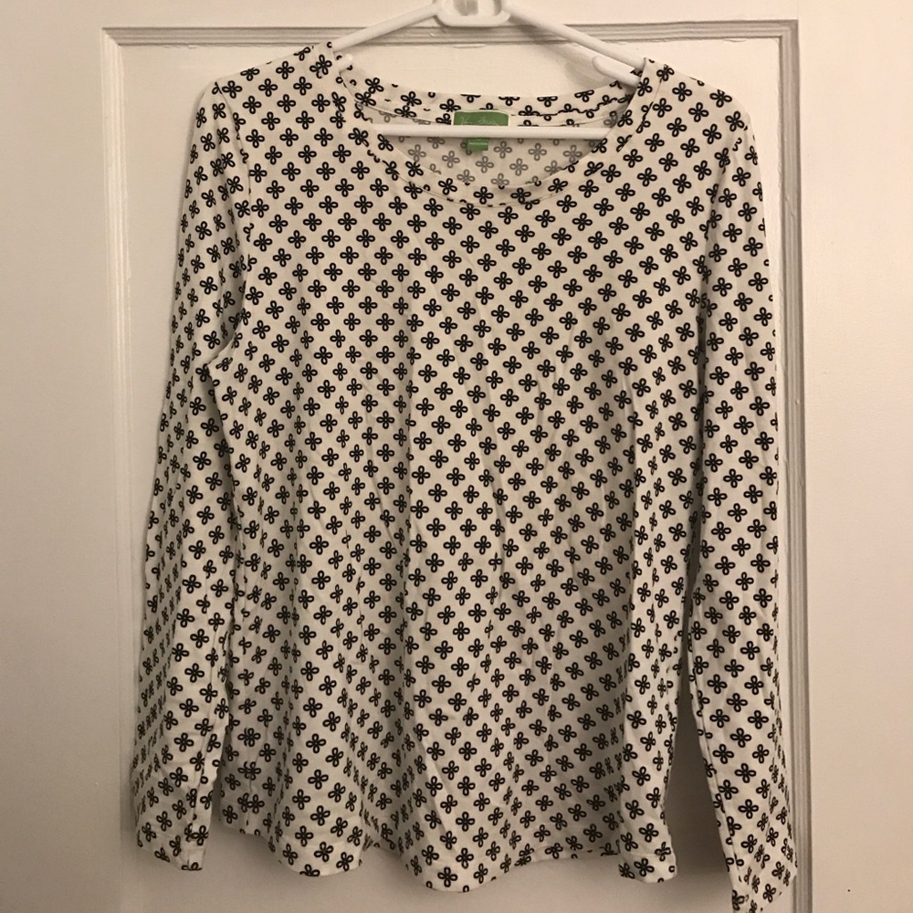 Long sleeve Vera Bradley top