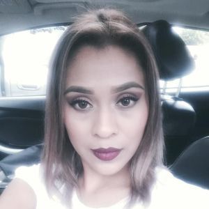 Meet your Posher, Mayra