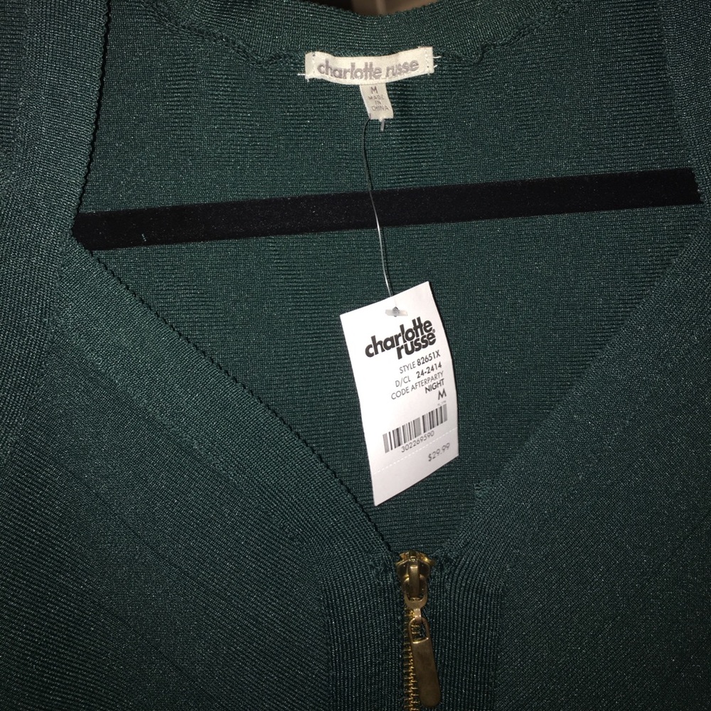 Dress - Picture 4 of 5