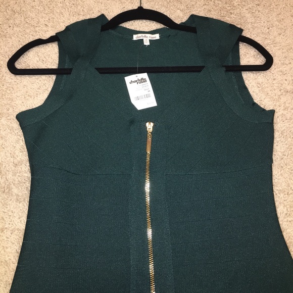 Dress - Picture 3 of 5