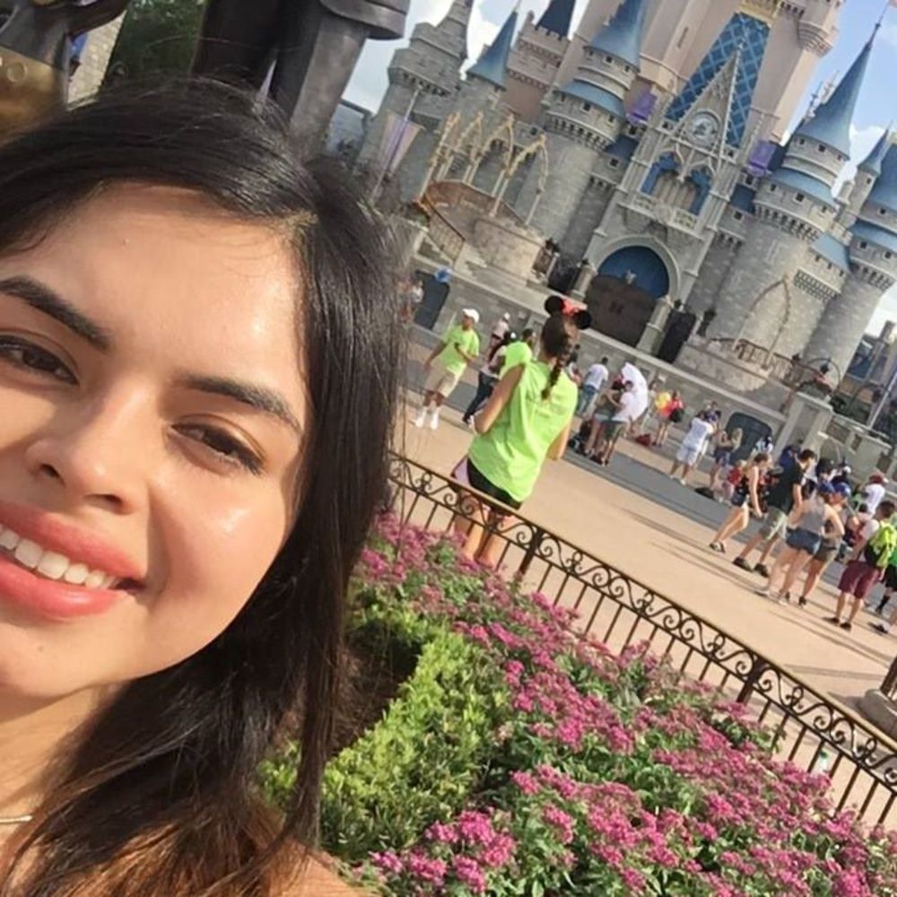 Meet your Posher, Jennifer