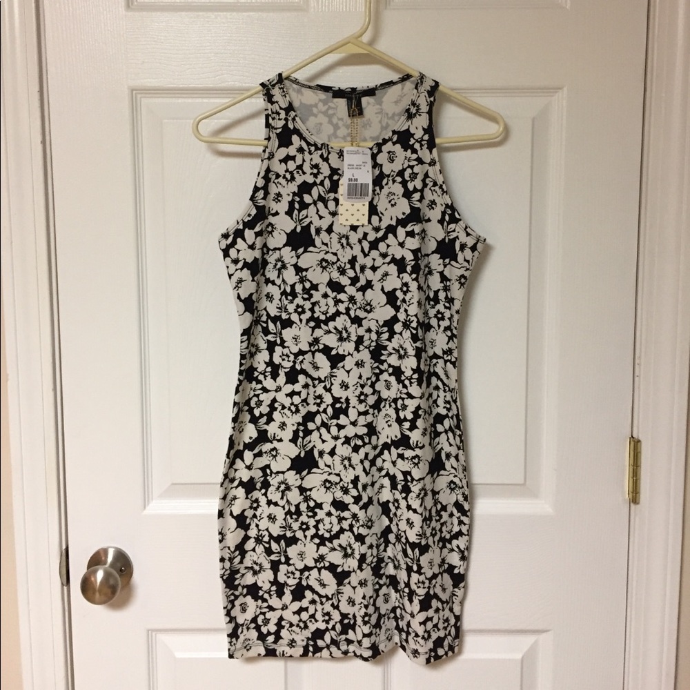 Forever 21 b&w floral body con mini dress