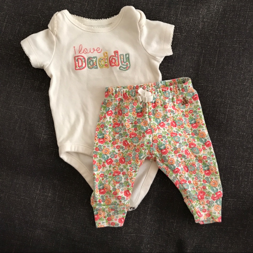 Baby Gap I love daddy floral Outfit