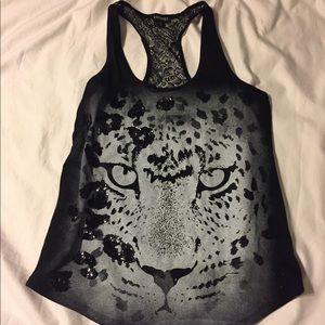 Express graphic tank