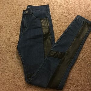 High waisted jeans