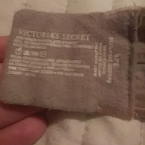 Victoria secret strapless bra - Picture 3 of 3