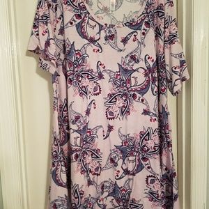 Lularoe perfect tee