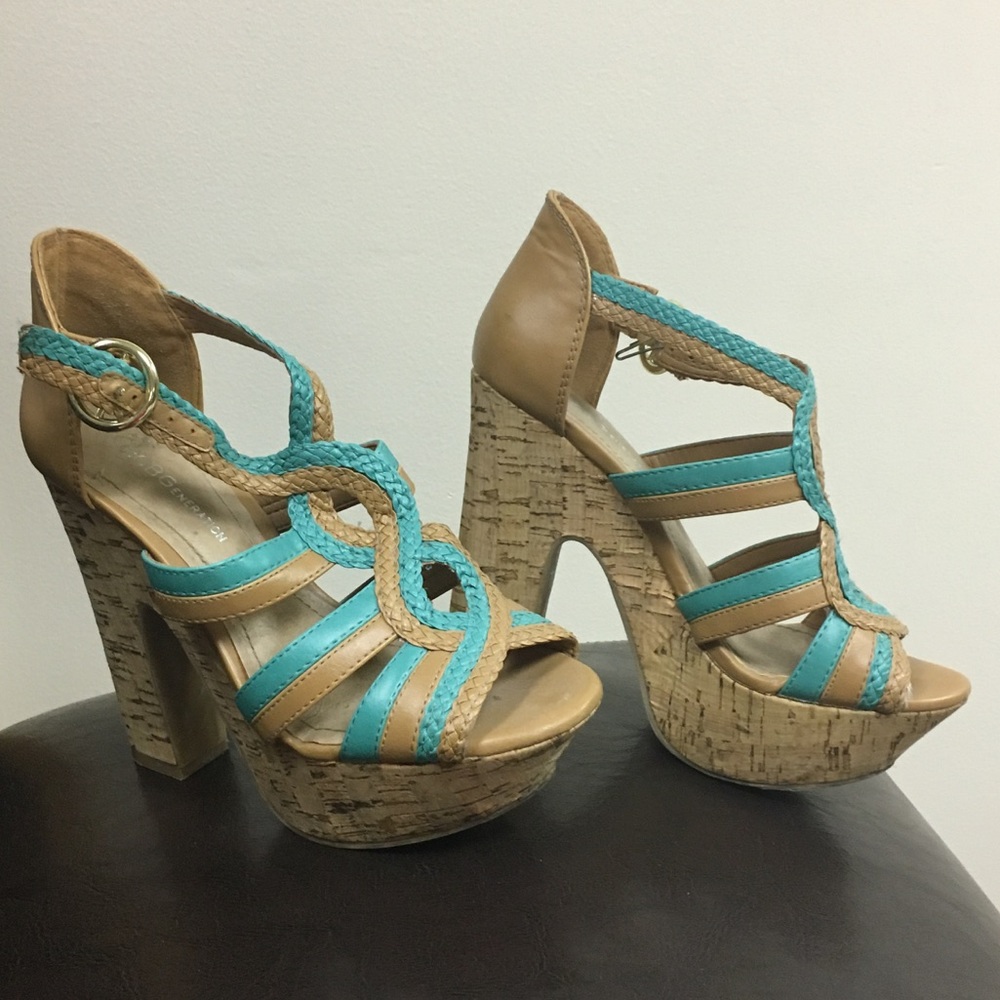BCBG Platform Heels !