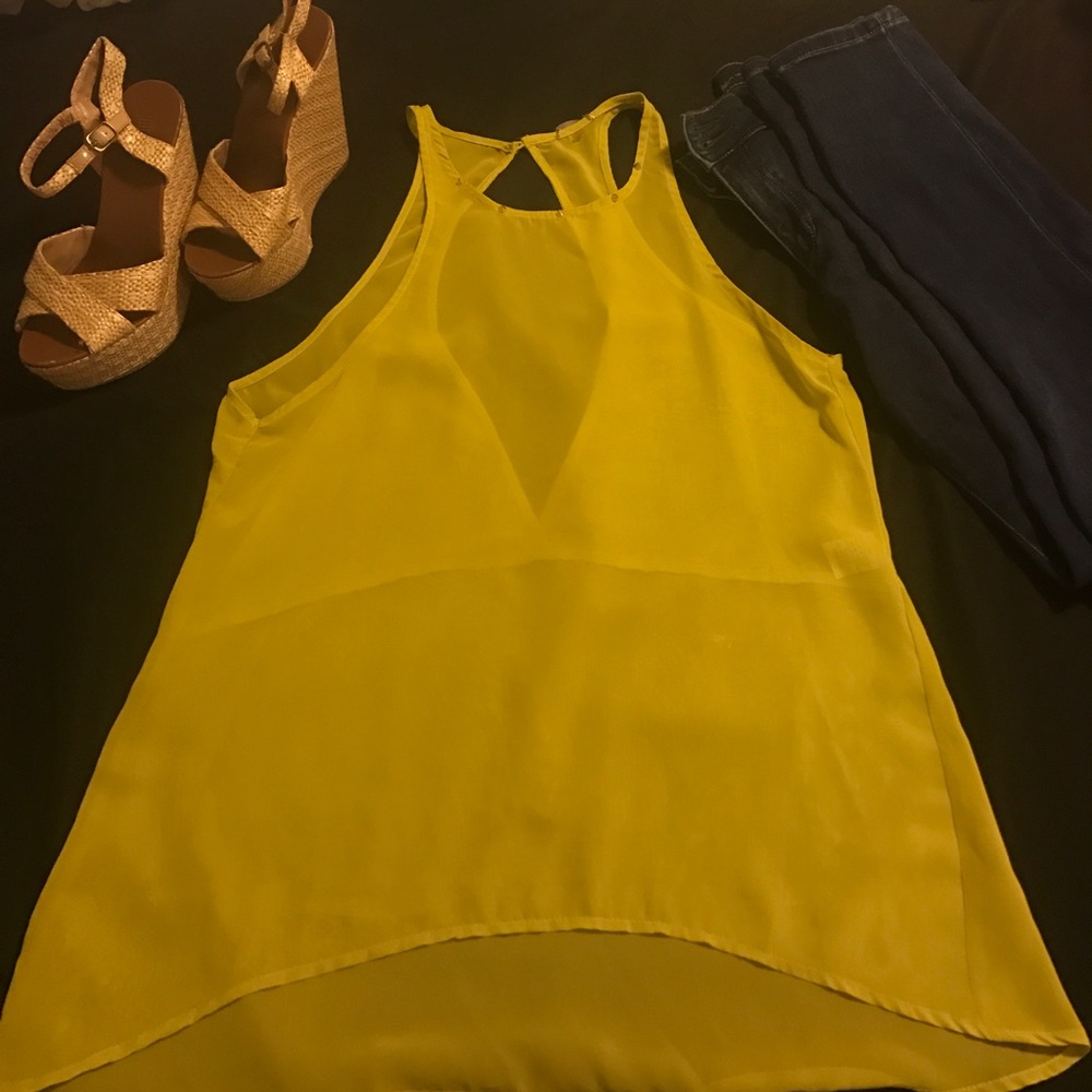 Grungy top!