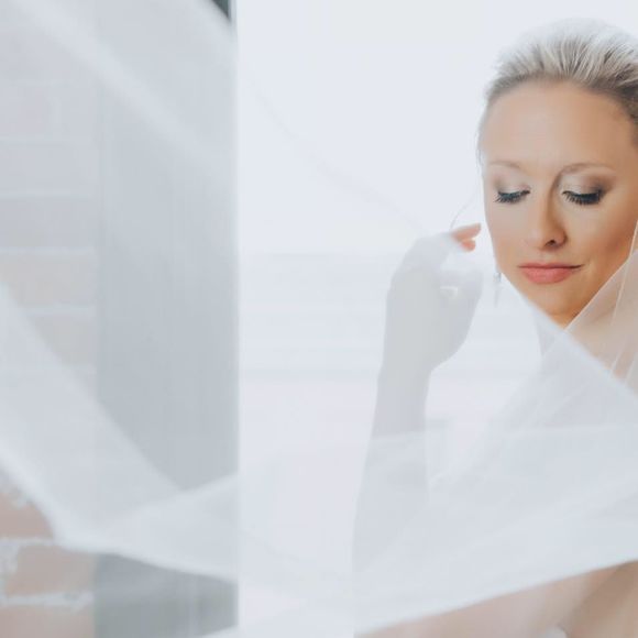 Meet your Posher, Lauren - Picture 1 of 1