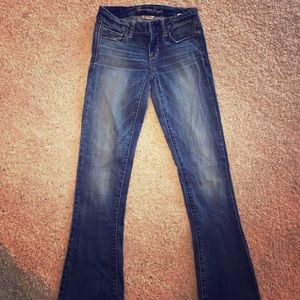 Size 2 American Eagle Skinny kick.