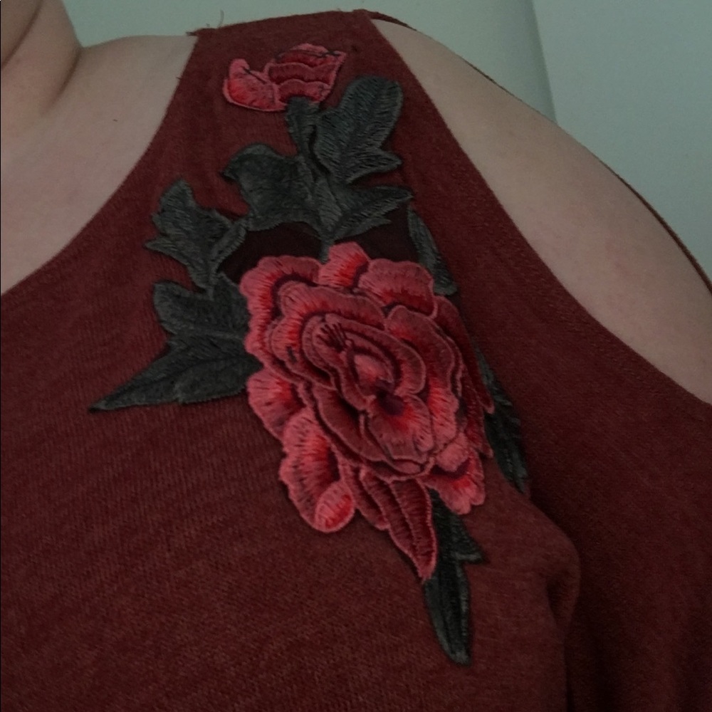 Great gift! NWOT! Cold Shoulder Sweater
