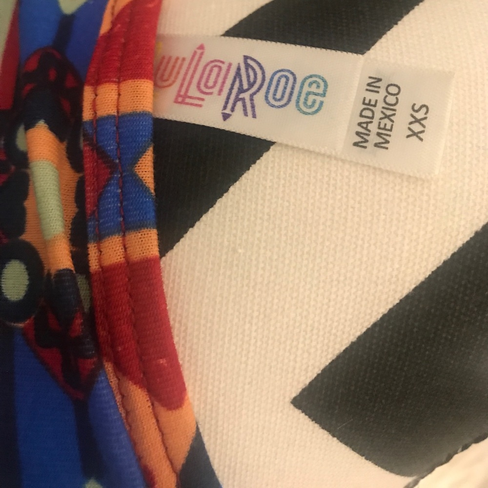 Lularoe top - Picture 3 of 3