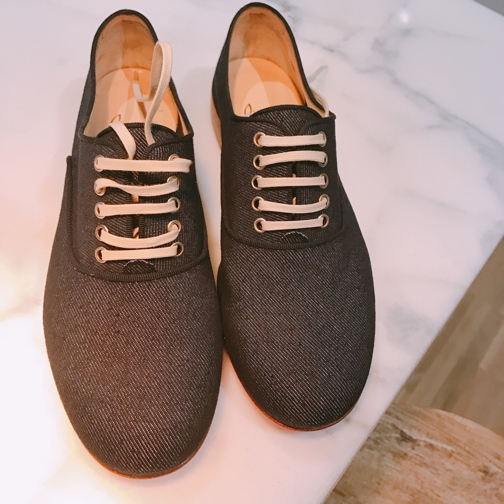 Oxford shoes