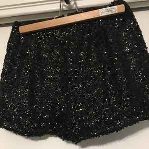 Black Sequin Hot Pants! 🔥
