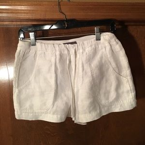 Vince linen shorts size xs