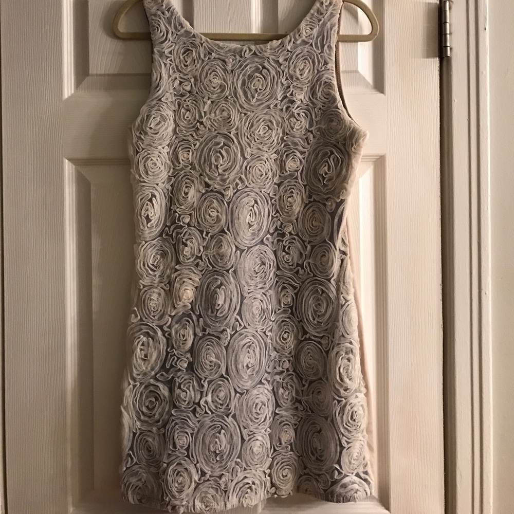 Peppermint sleeveless dress