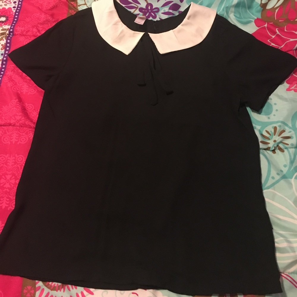Peter Pan Collared Blouse