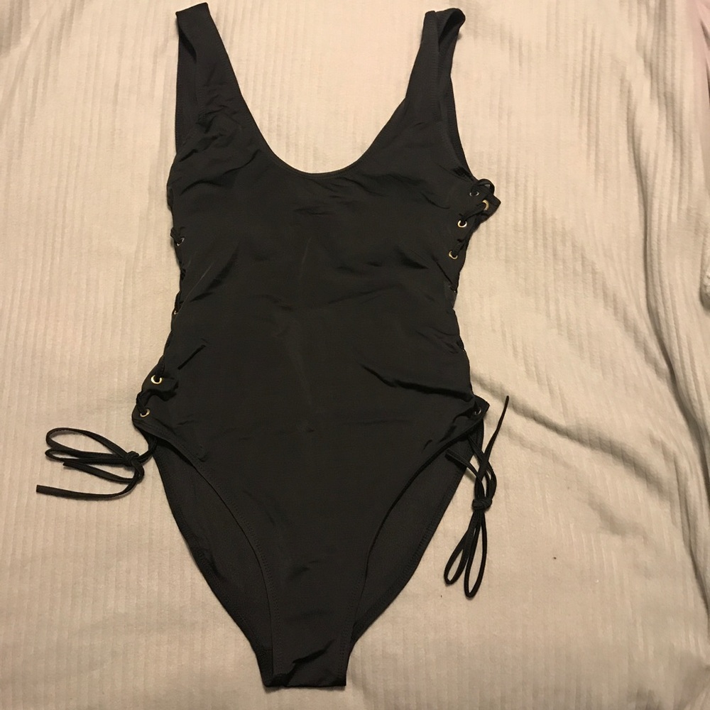 One piece swimsuit