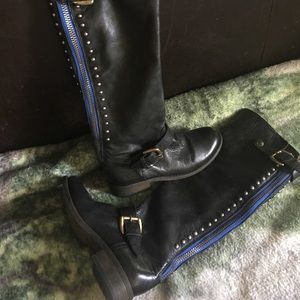 Steve Madden black leather Lynet riding boots!