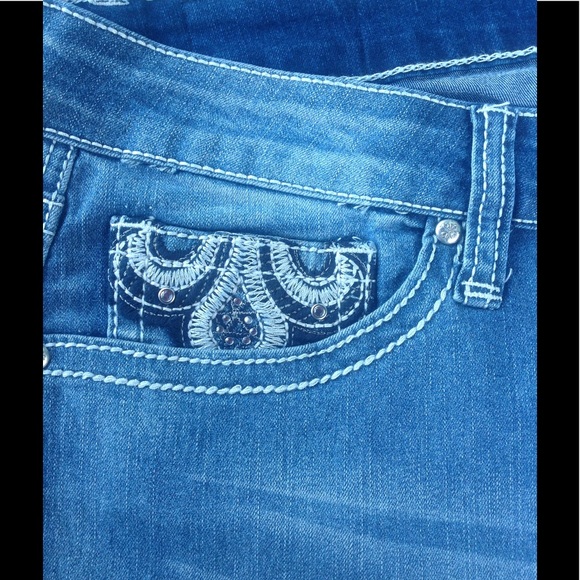 Love Indigo Premium 👖 - Picture 3 of 3