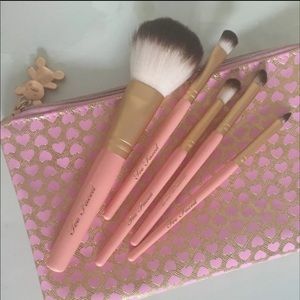 🛍SOLD🛍Too Faced TB Brushes