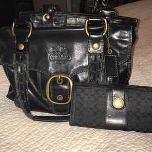 Coach purse and wallet