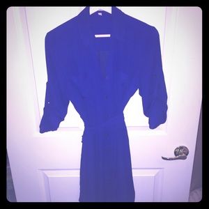 Express button down portfolio dress 💃🏼
