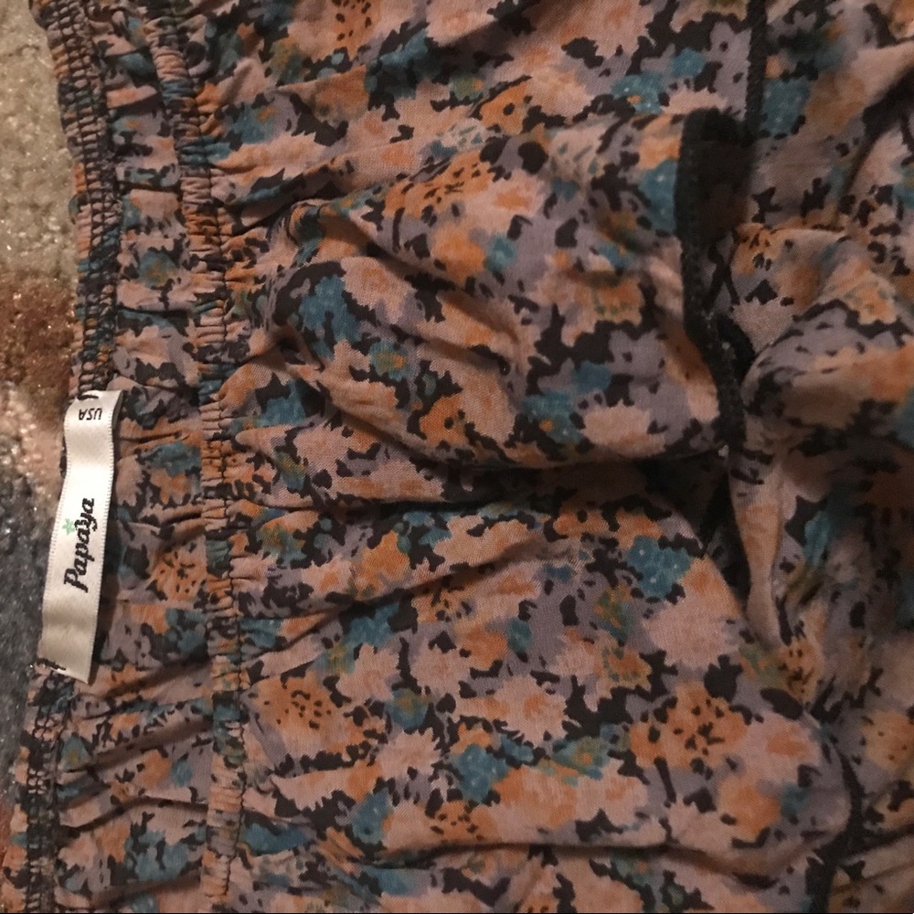 🤘🏽 Floral Sleeveless Papaya Dress 🤘🏽 - Picture 3 of 3