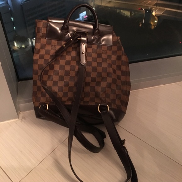 louis Vuitton authentic damier ebene soho bag - Picture 2 of 5