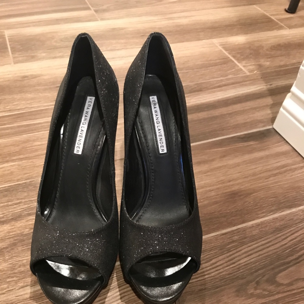 Vera Wang lavender glitter platform pumps